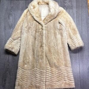 Vintage Majestic Mink Fur Coat Vintage Cream Champagne 36L 1970s